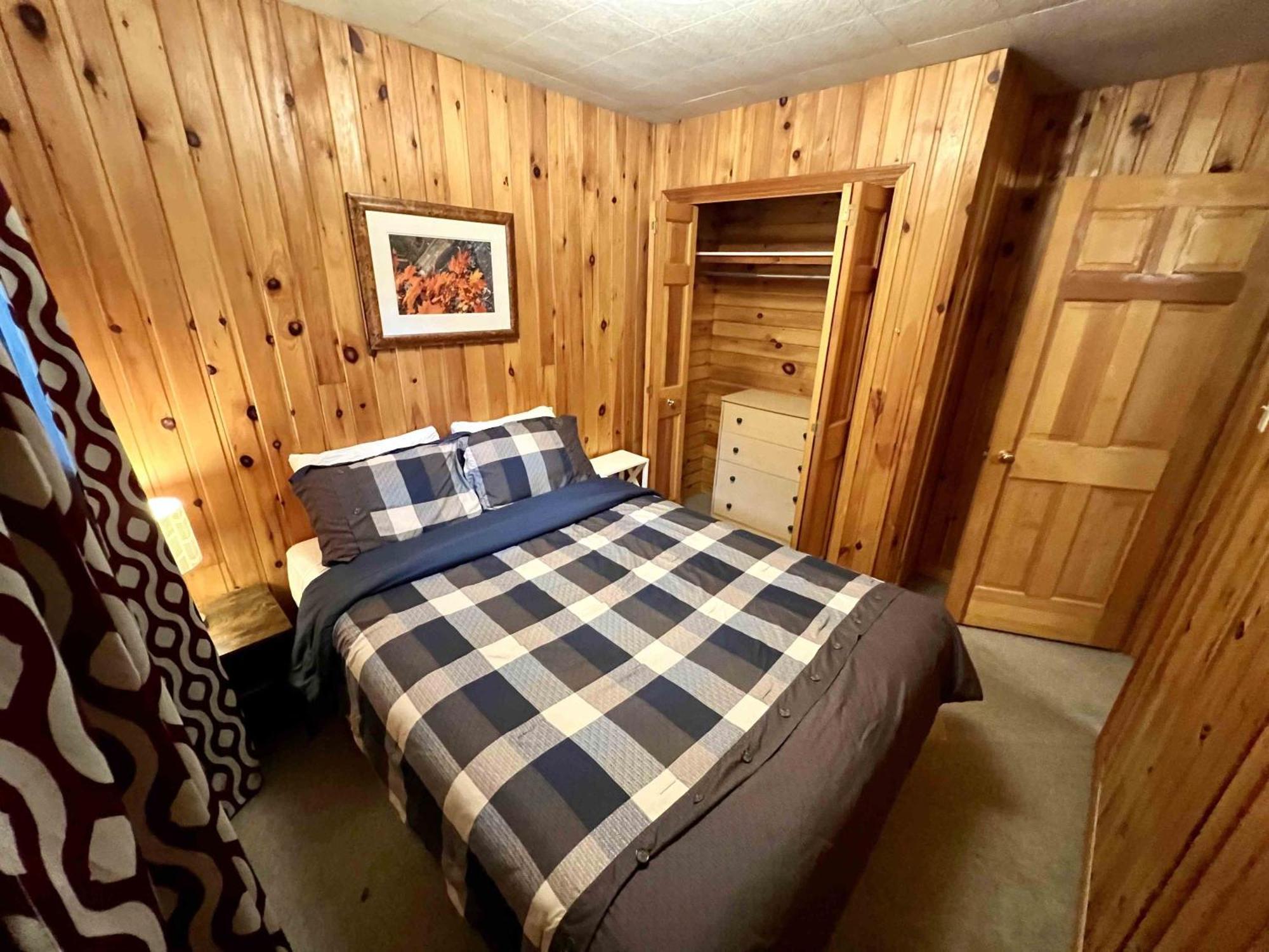 High Falls Bay Cottages, Camping & Waterpark Bracebridge Εξωτερικό φωτογραφία