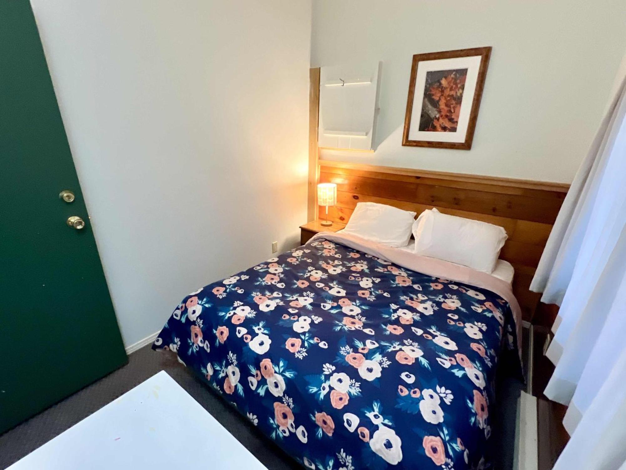 High Falls Bay Cottages, Camping & Waterpark Bracebridge Εξωτερικό φωτογραφία